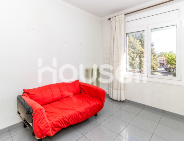 Casa en venta de 263 m² Calle Castanyer, 17800 Olot (Girona)