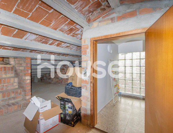 Casa en venta de 399 m² Calle Verge de Montserrat, 25124 Rosselló (Lleida)