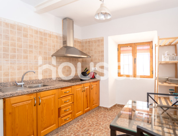 Town house For sell in Zujar in Granada 