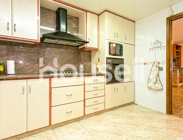 Chalet en venta de 254 m² Calle del Segre, 08186 Lliçà d'Amunt (Barcelona)