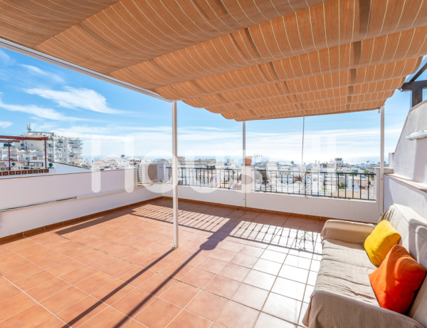 Piso en venta de 207 m² Calle San Juan, 29780 Nerja (Málaga)