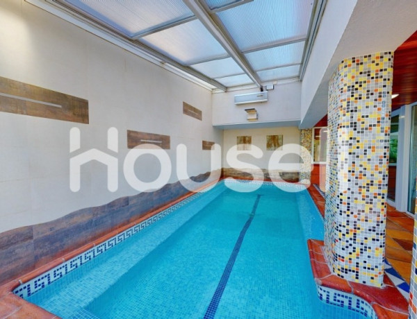 Casa en venta de 375 m² Calle Bergantí Hernán Cortés, 08360 Canet de Mar (Barcelona)