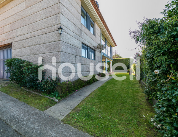 Chalet en venta de 350 m² en Camino Boavista, 36312 Vigo (Pontevedra)