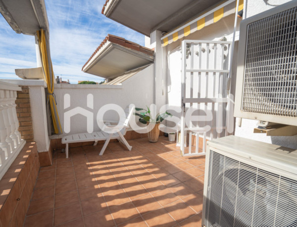 Casa en venta de 190 m² Avenida Ramón Berenguer, 08924 Santa Coloma de Gramenet (Barcelona)