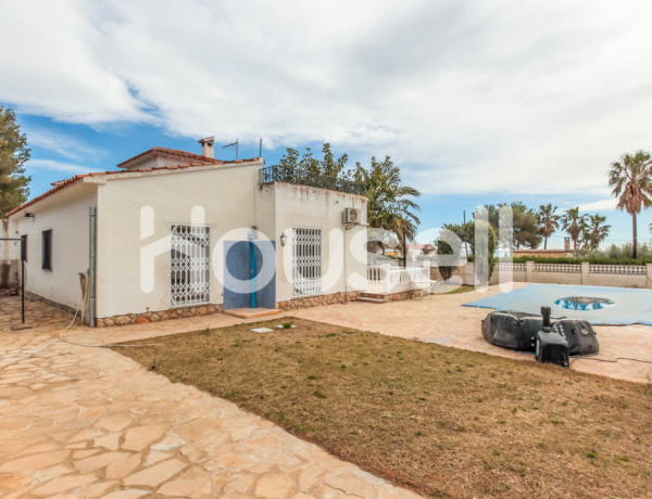 Chalet en venta de 151 m² Calle dels Gladiols, 43530 Alcanar (Tarragona)