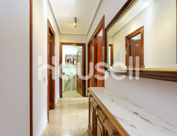 Piso en venta de 92 m² Calle Luis Bayón, 33402 Avilés (Asturias)