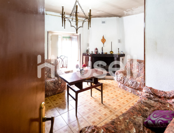 Town house For sell in Ribera Baja in Álava 