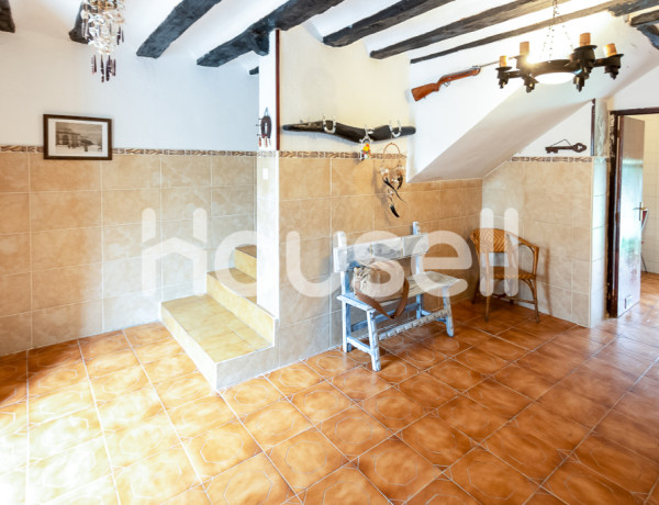 Town house For sell in Ribera Baja in Álava 