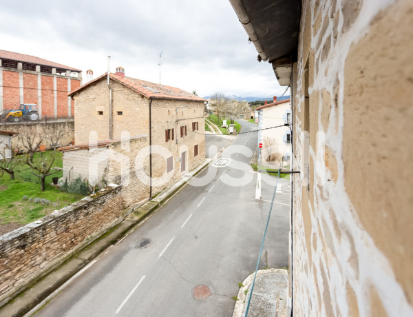 Town house For sell in Ribera Baja in Álava 