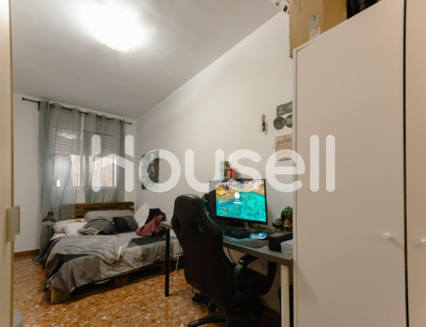 Piso en venta de 90 m² Calle de Valencia, 46900 Torrente (Valencia)