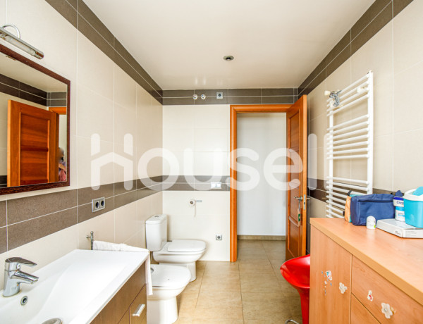 Casa en venta de 262 m² Calle de lEucaliptus, 17410 Sils (Girona)