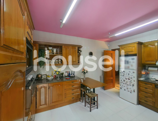 Chalet en venta de 411 m² Paseo de la Cerdanya, 08293 Collbató (Barcelona)