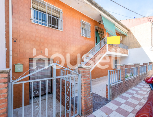 Casa en venta de 250 m² Calle Vendido, 18200 Maracena (Granada)