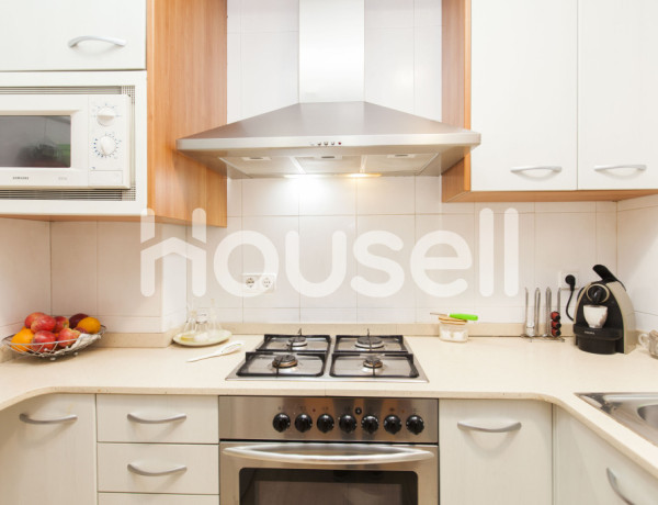 Piso en venta de 89 m² en Calle de Valldonzella, 08001 Barcelona