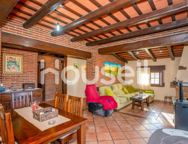 Chalet en venta de 261 m² Avenida La Selva, 17430 Santa Coloma de Farners (Girona)