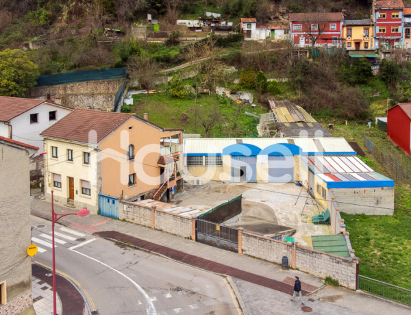 Casa en venta de 210 m² Calle Higinio Carrocera, 33939 Langreo (Asturias)