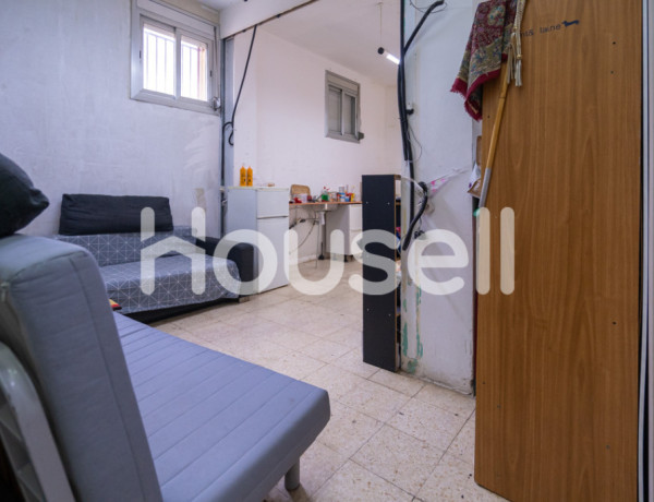 Local en venta de 63 m² Polígono Merinals 82, bajo, 1, 08205 Sabadell (Barcelona)