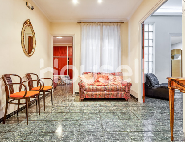 Piso en venta de 202 m² Calle Maestro Ramón Gorgé, 03600 Elda (Alacant)