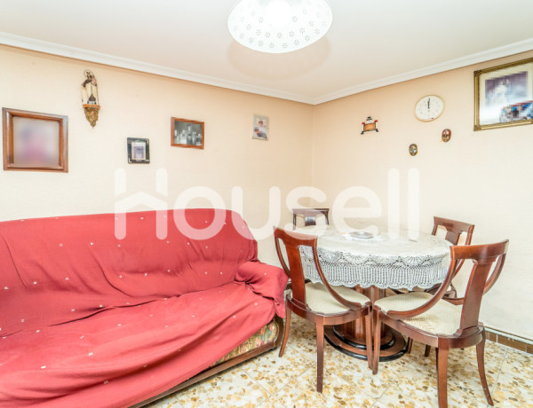 Casa en venta de 136 m² Calle Madre María Jesús, 47194 Fuensaldaña (Valladolid)