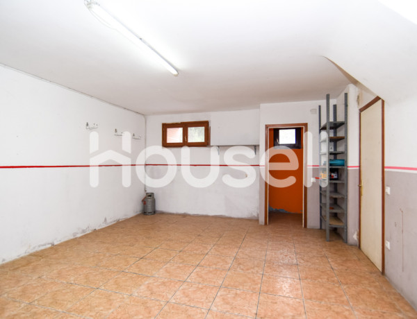 Chalet adosado en venta de 178 m² Calle Conseller Comorera, 25200 Cervera (Lleida)