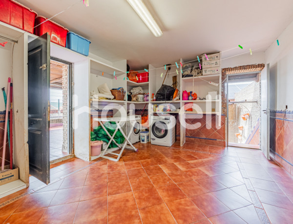 Casa en venta de 375m²  Calle Sierra de Aracena, 41702 Dos Hermanas (Sevilla)