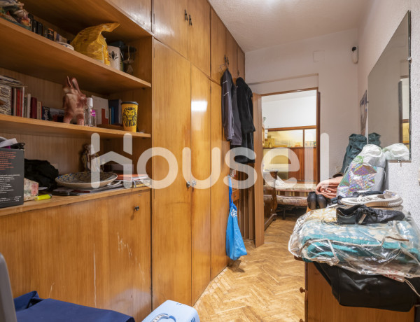 Piso en venta de 40 m² Calle de Ponciano, 28015 Madrid