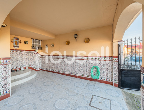 Chalet adosado en venta de 188 m² Calle Rossano, 41089 Dos Hermanas (Sevilla)