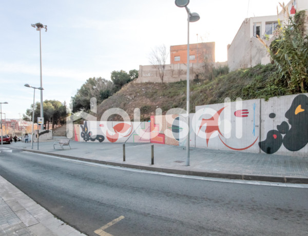 Piso en venta de 110 m² Pasaje Sobrarbe, 08917 Santa Coloma de Gramenet (Barcelona)