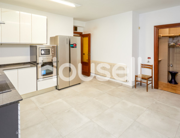 Piso en venta de 212 m² Magdalena Kalea, 01008 Vitoria-Gasteiz (Araba)