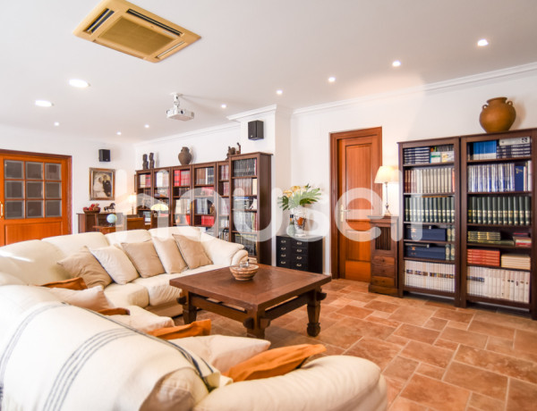 Chalet en venta de 654 m² Calle Santa Susanna, 08397 Pineda de Mar (Barcelona)