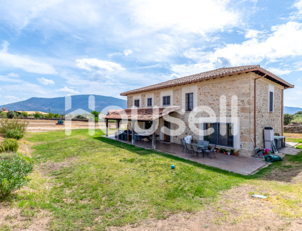 Chalet en venta de 285 m² Calle Pozo Lirón, 10667 Oliva de Plasencia (Cáceres)