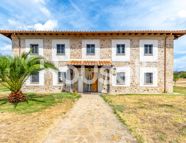 Chalet en venta de 285 m² Calle Pozo Lirón, 10667 Oliva de Plasencia (Cáceres)