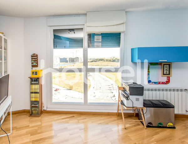 Piso en venta de 128 m² Calle Isaac Puente Armenstoy, 01006 Vitoria-Gasteiz (Araba)