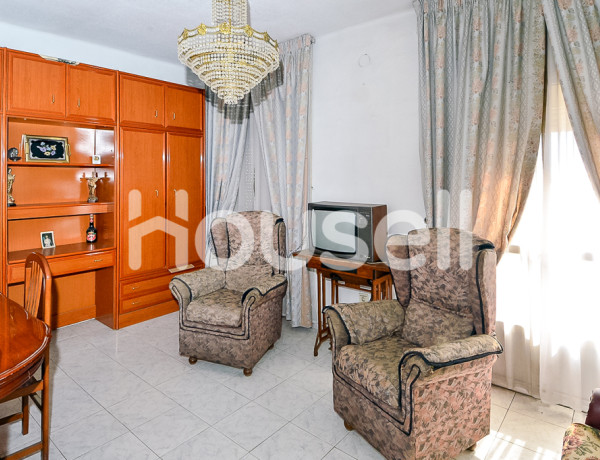 Casa de 144m² en Calle Tornavacas, 10600 Plasencia (Cáceres)