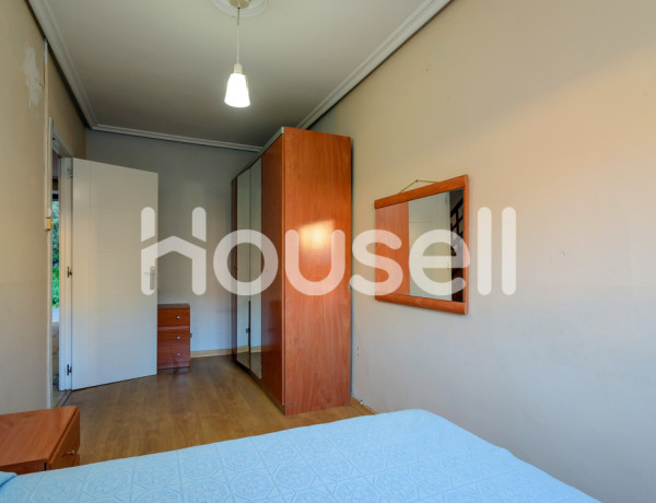 Town house For sell in Mieres in Girona 