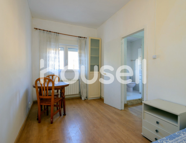 Town house For sell in Mieres in Girona 