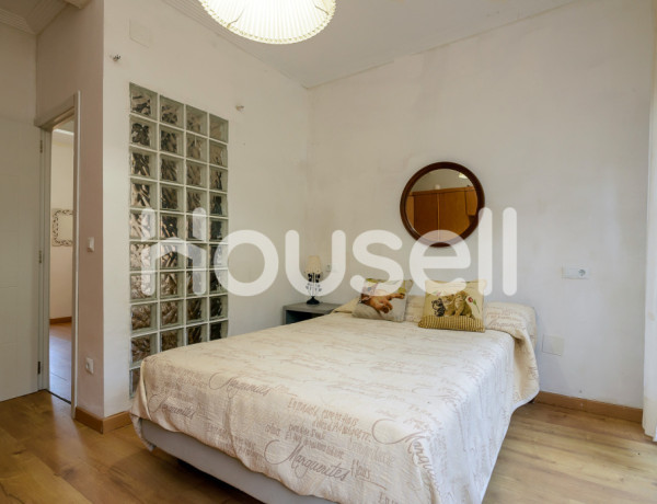 Town house For sell in Mieres in Girona 