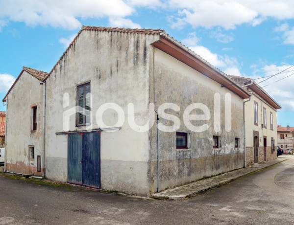 Town house For sell in Ribadedeva in Asturias 