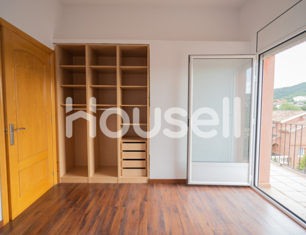 Casa en venta de 269 m² Calle Pau 28, bajo, 08105 Sant Fost de Campsentelles (Barcelona)