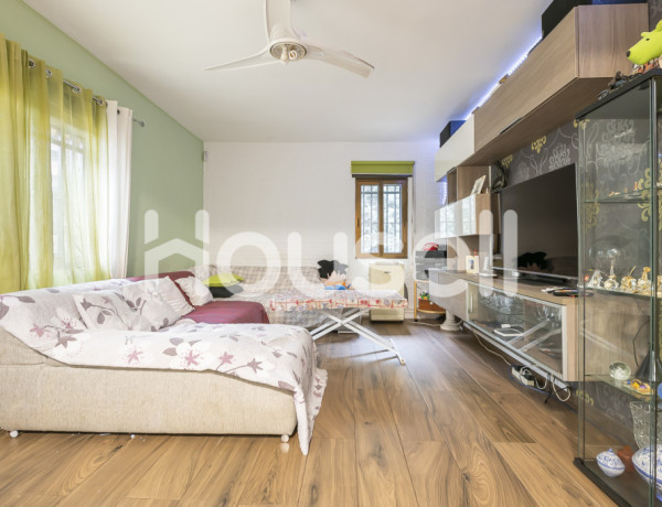 Chalet en venta de 303 m² Calle Villajoyosa, 28513 Nuevo Baztán (Madrid)