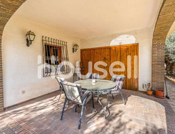 Chalet en venta de 220 m² Calle Riu Vinalopó, 03110 Mutxamel (Alacant)