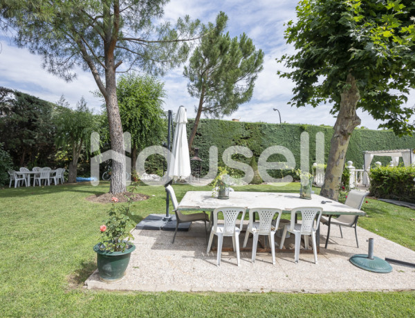 Chalet en venta de 556 m² Calle Guadarrama, 28770 Colmenar Viejo (Madrid)