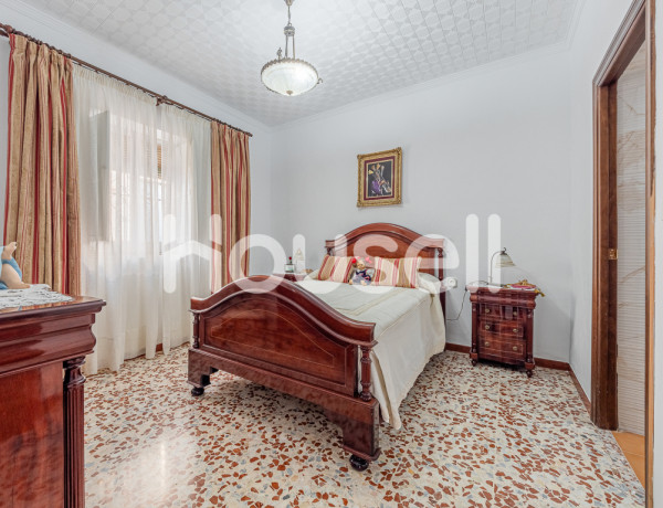 Casa en venta de 226 m² Calle Virgen de los Reyes, 41410 Carmona (Sevilla)