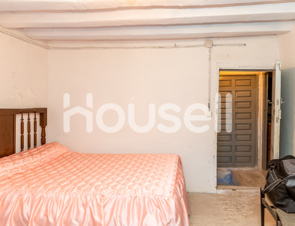 Town house For sell in Tartanedo in Guadalajara 