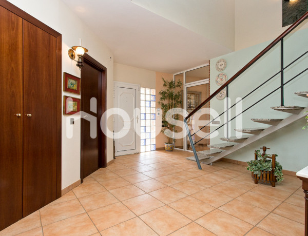 Casa en venta de 381 m² Calle de Rafael Albertí, 08757 Corbera de Llobregat (Barcelona)