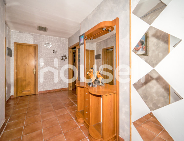 Chalet en venta de 284 m² Calle de la Campana, 47170 Renedo de Esgueva (Valladolid)