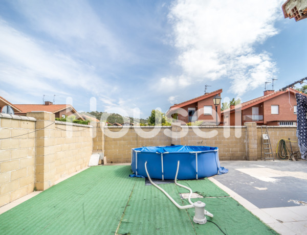 Chalet en venta de 284 m² Calle de la Campana, 47170 Renedo de Esgueva (Valladolid)