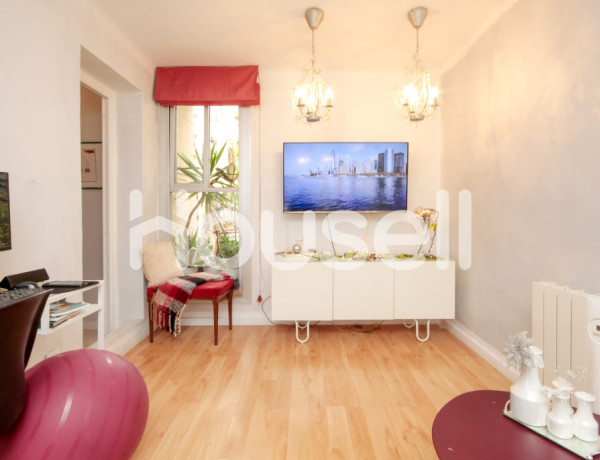 Piso en venta de 58 m² Calle de Formentera, 08016 Barcelona