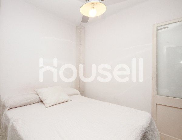 Piso en venta de 58 m² Calle de Formentera, 08016 Barcelona