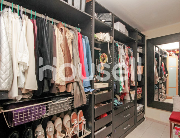 Piso en venta de 58 m² Calle de Formentera, 08016 Barcelona